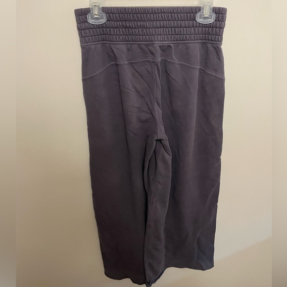 Lululemon Radiant Rhapsody Pant - Picture 10 of 15